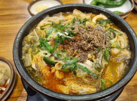 미국산 돼지목뼈 감자탕 뼈해장국 돼지뼈 등뼈찜 업소용 5KG : 요기고기
