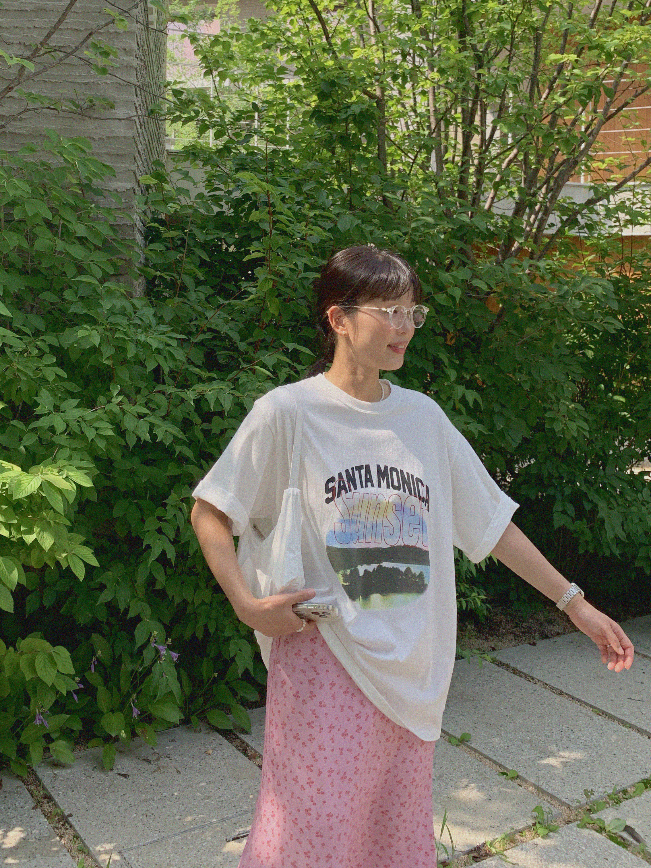 모니카티셔츠 오버핏티셔츠 루즈핏 (2color) : 데이오프모드