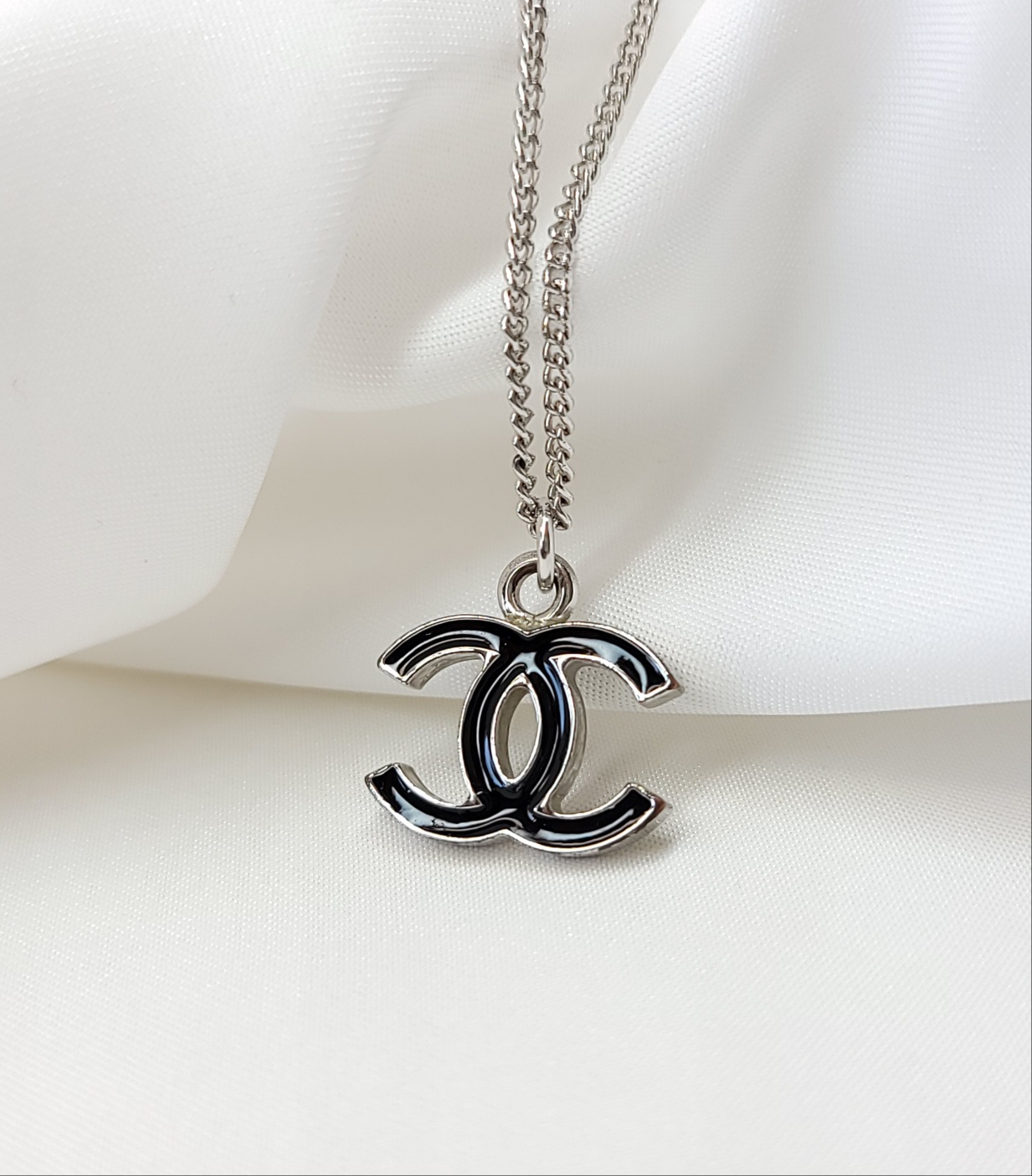 CHANEL 샤넬 빈티지 제니 CC 목걸이 : 우아한살롱