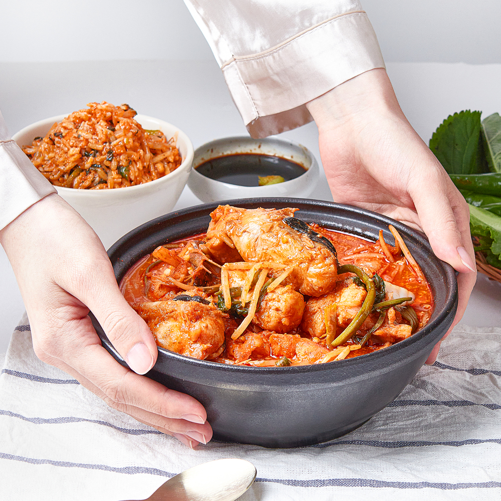 [비슈마켓]식당보다 맛있고 저렴한 생물로 만든 아구찜 밀키트 쿠킹박스 : 비슈마켓