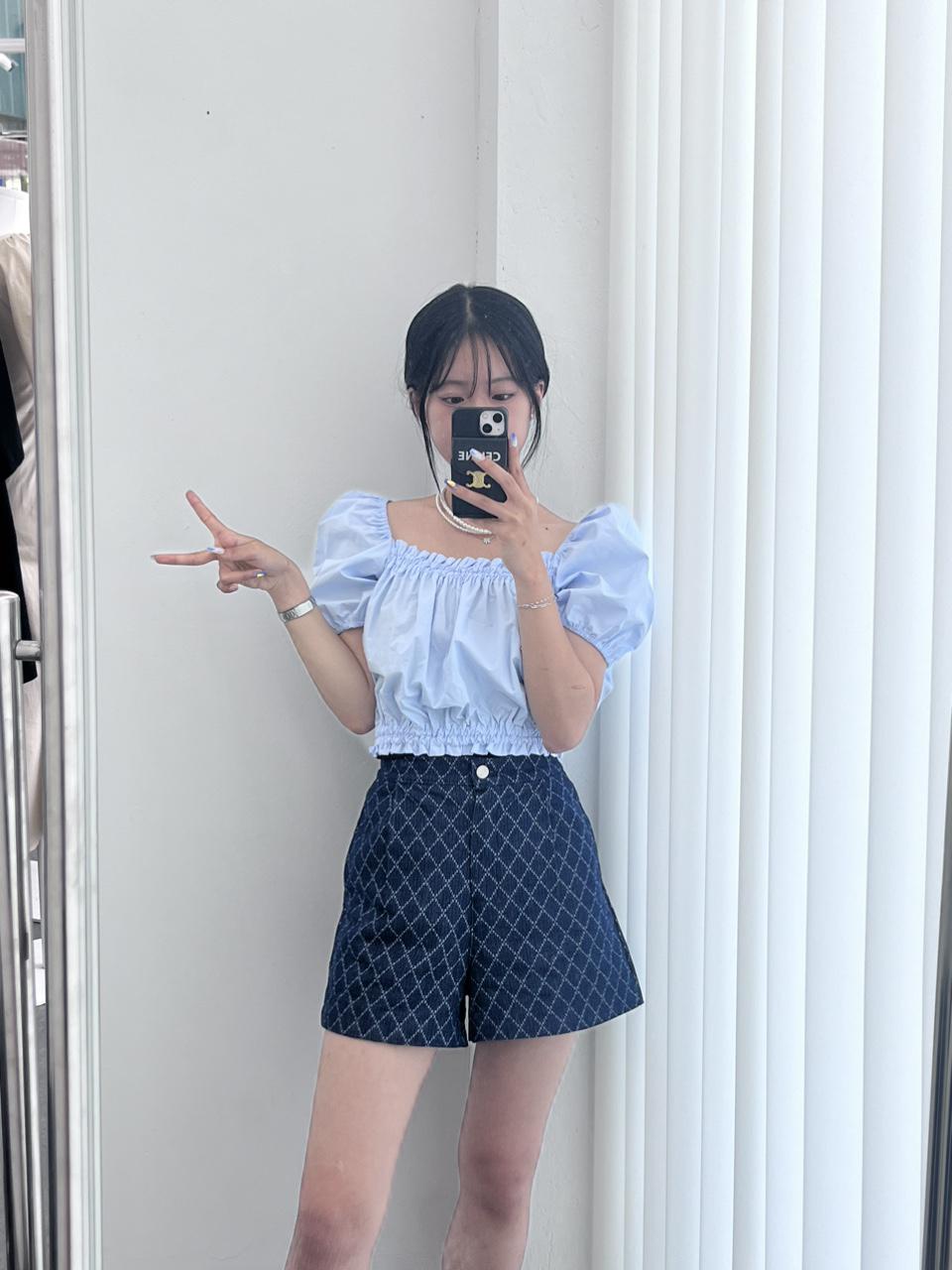스퀘어크롭블라우스 오프숄더 밴딩블라우스 글램 데일리 : Bloom 블룸