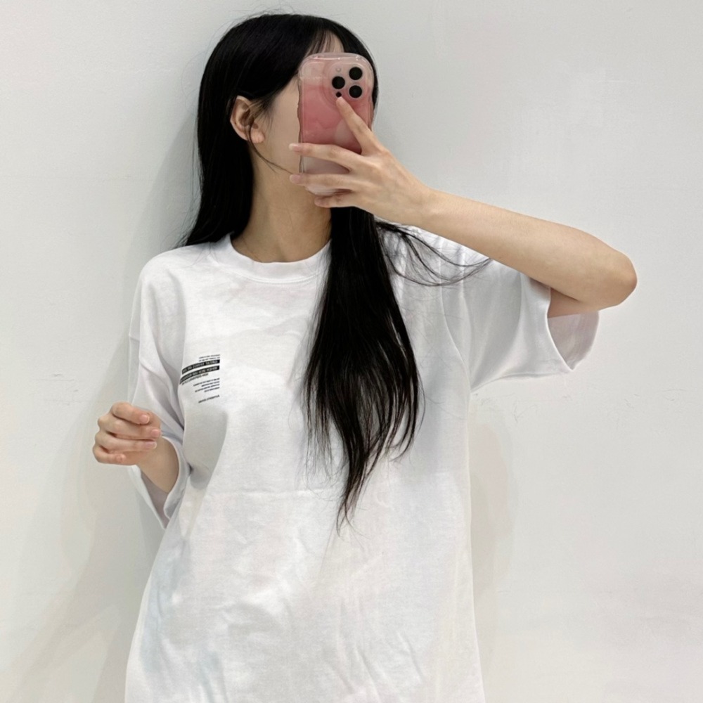 남녀공용 어센틱 레터링 반팔티 : 델라지니