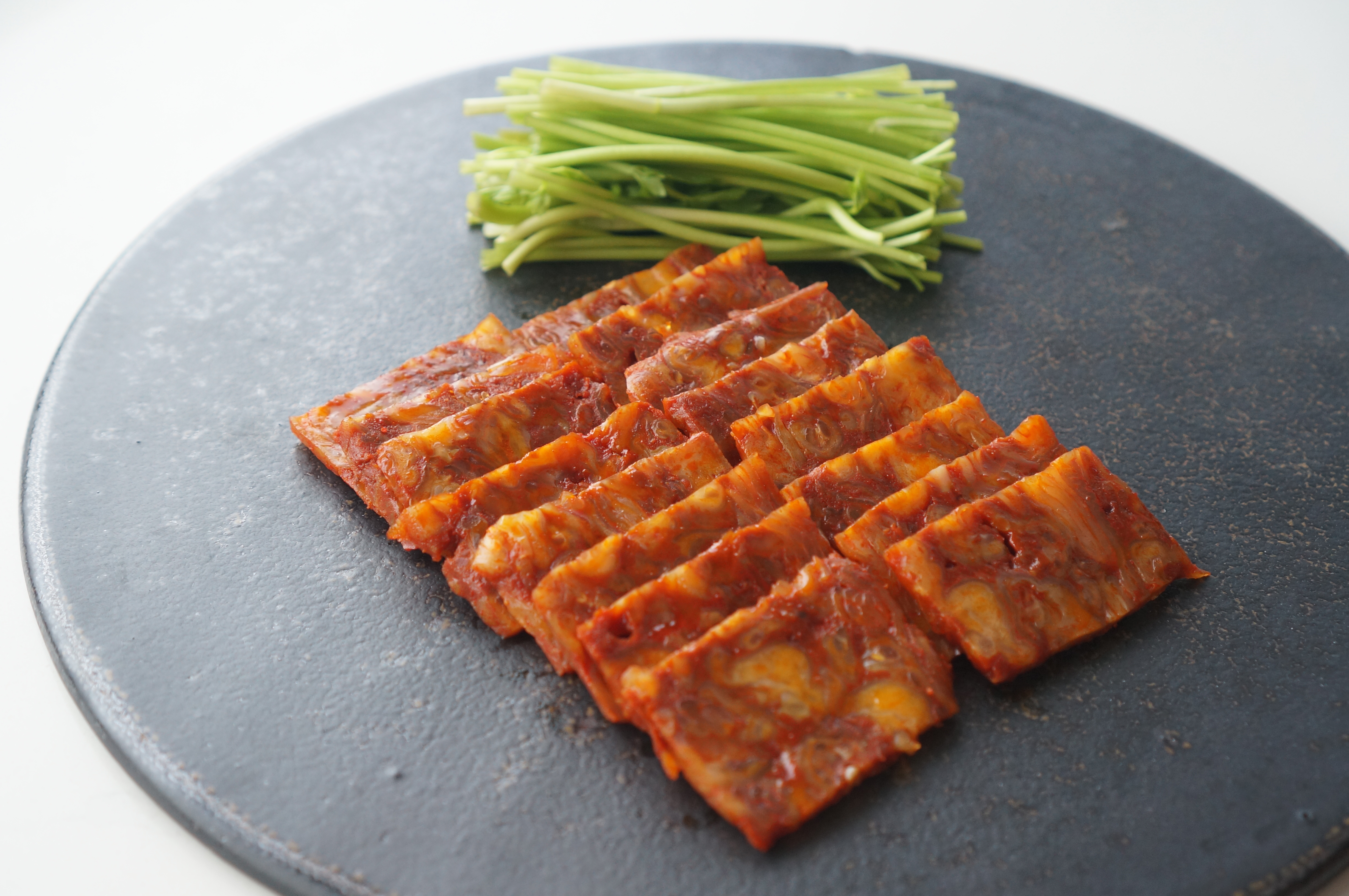 평산댁 참숯불 닭발편육100g x 5개 (슬라이스) : 평산댁 참숯불 닭발