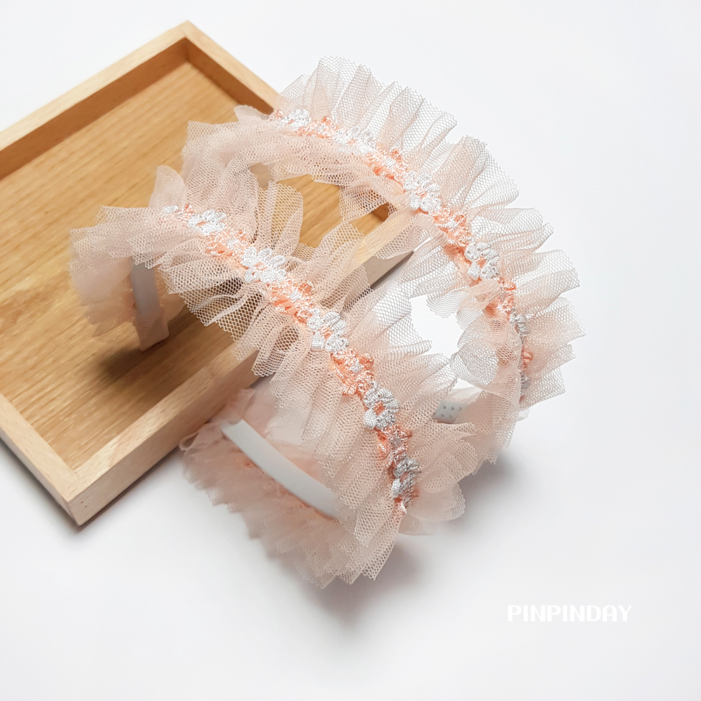 [핀핀데이] 플라워 망사 프릴 헤어밴드 : 핀핀데이