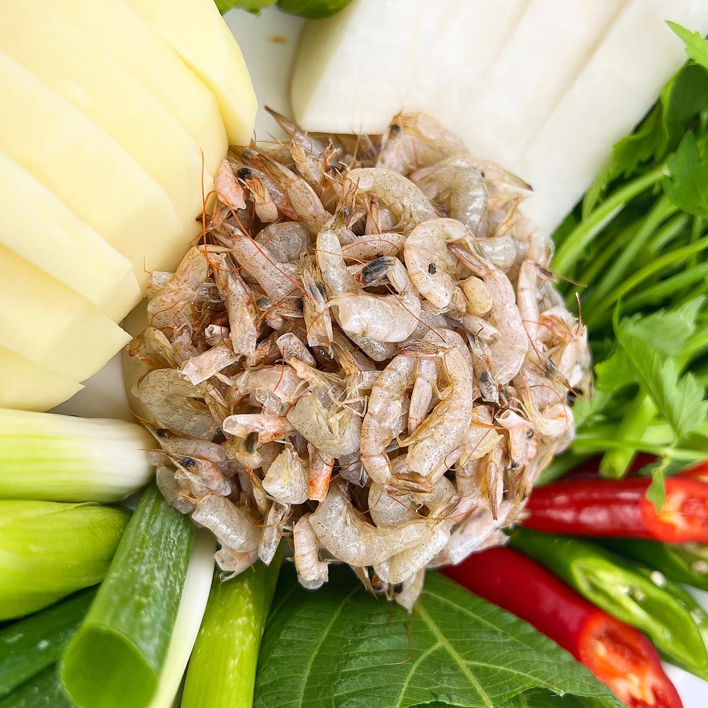 민물새우탕 민물새우 손 수제비 1.2kg 밀키트 원주 매운탕 어죽 맛집 캠핑요리 : 어부명가
