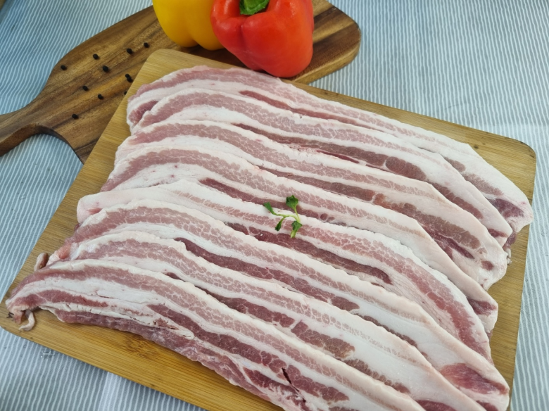 [찬바다핫딜] 국내산만 취급. 100세트 완판시 품절. 국내산 한돈 냉동삼겹살 1kg (3~4인분) : 찬바다 - 신뢰와정직