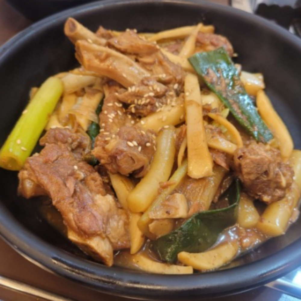팔덕등갈비 간장등갈비찜 팔덕식당밀키트 : 솔담몰