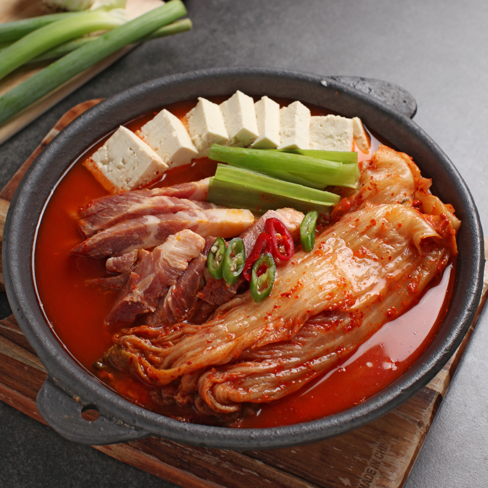 돼지고기김치찌개 목살 국내산 묵은지 김치 : 옆집이모네