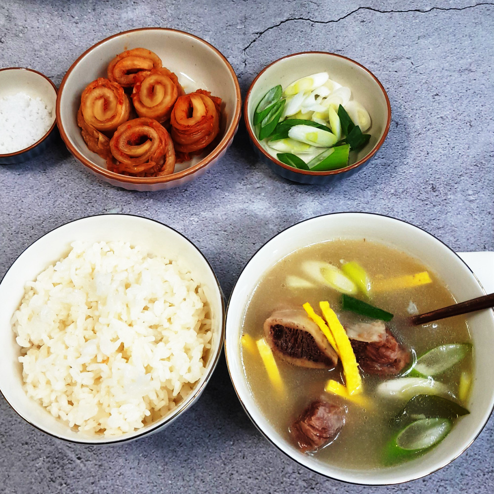 갈비탕 800g 2인분 한우 사골 곰탕 깊고진한 몸보신 맛집 : 부쳐스밀