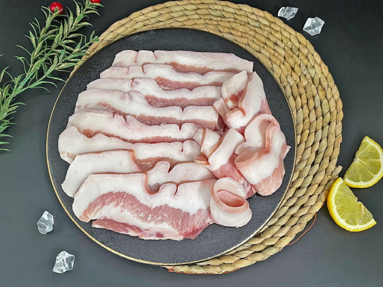 국산 돼지 차돌 삼겹 뒷고기 600g : 솔직한농부