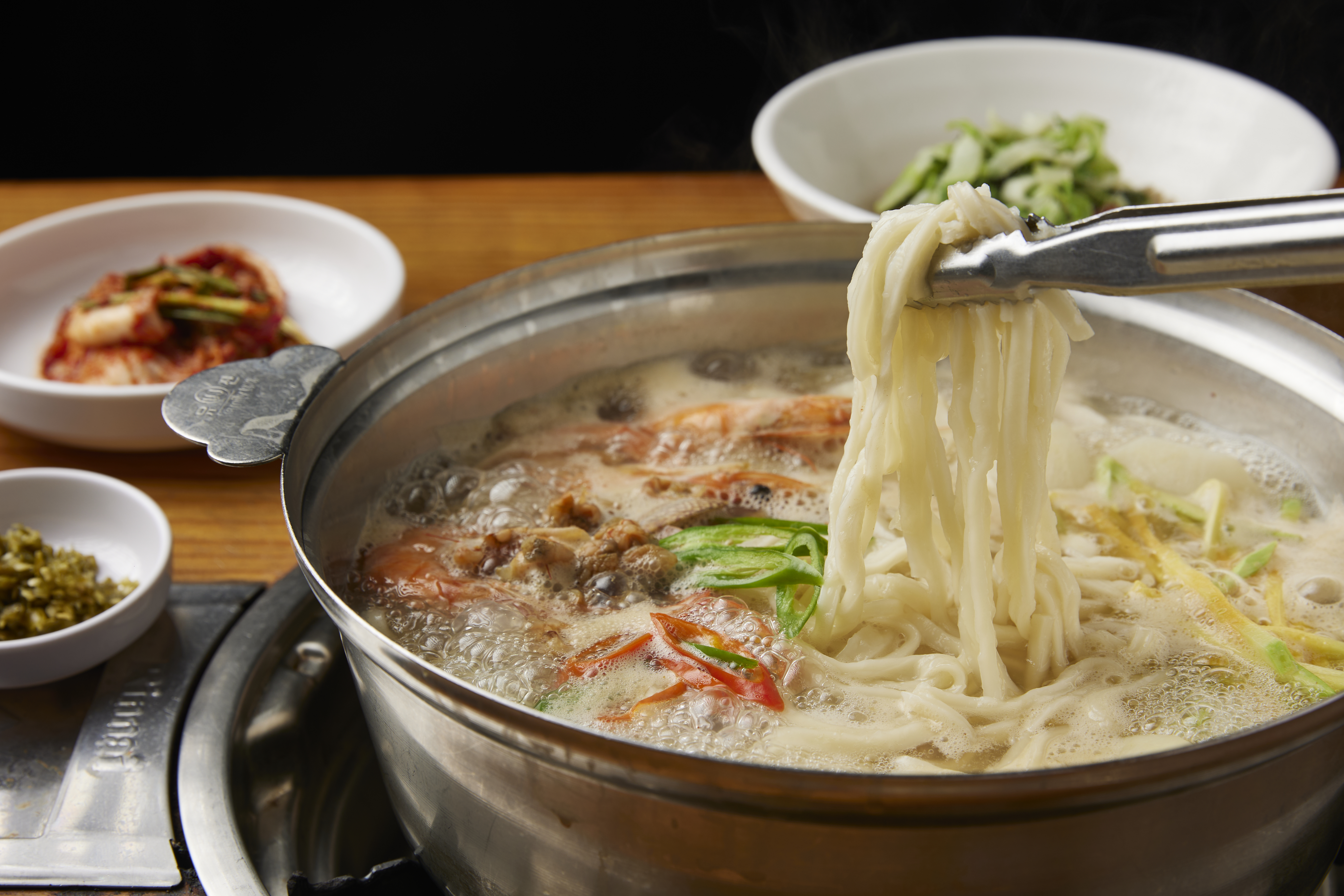 [자가제면]부천 명소 작동홍두깨칼국수 캠핑음식 간편하고 푸짐한 바지락칼국수 밀키트 2-3인분 : 작동홍두깨칼국수