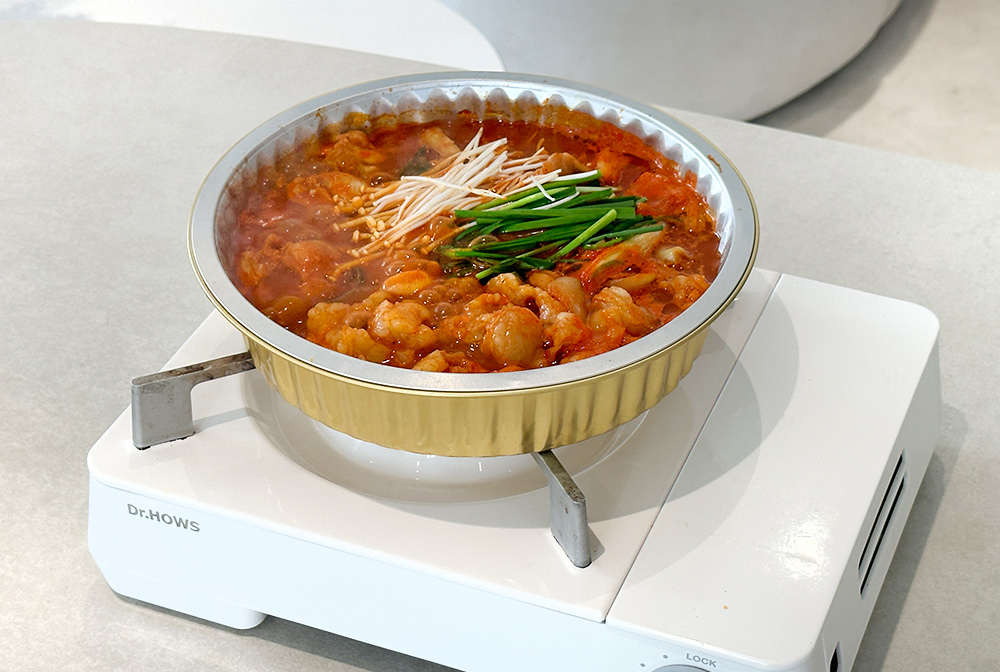 한우 대창 폭탄 청춘 곱도리탕 밀키트 2인분 순살 닭다리살 즉석조리 용기 포함 : 청춘식당