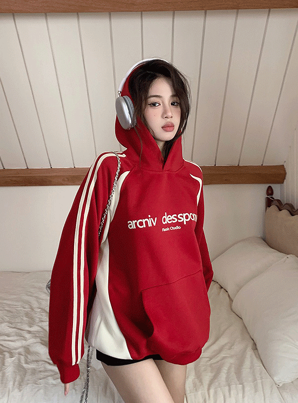 어치브 배색 레드 후드 : 휠87