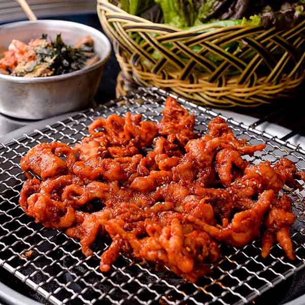 춘천달갈비 국내산 즉석조리식품 화산 불닭발 무뼈 300g : 식품전문푸드샵