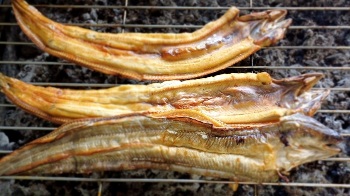 [섬마을어부] 참숯에 구운 양념 장어 강정 700g 4인기준 반건조 장어구이 숯불생선구이 : 고흥숯불생선구이섬마을어부