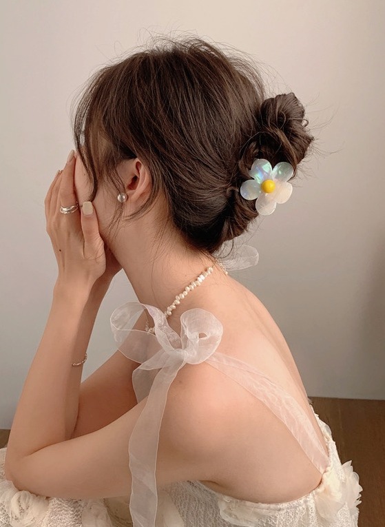 이두나 수지 꽃 집게핀 데이지 플라워 헤어핀 : 아르테 A r t e