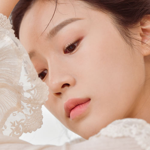 [블러피니쉬 콜렉션] 루이자 메이 올콧 아이 섀도우 704 : 딘토 공식스토어