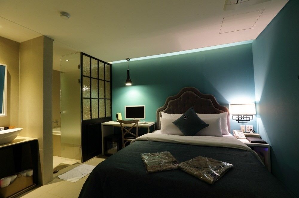 [대한민국][춘천]호텔명작(Hotel Myeongjak) : 아워디샵