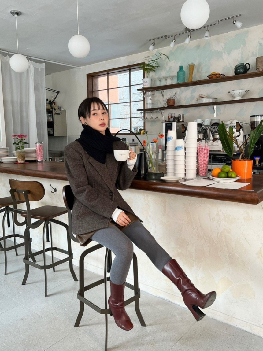 살롱드매그 울헤링본자켓 : 어무드제이