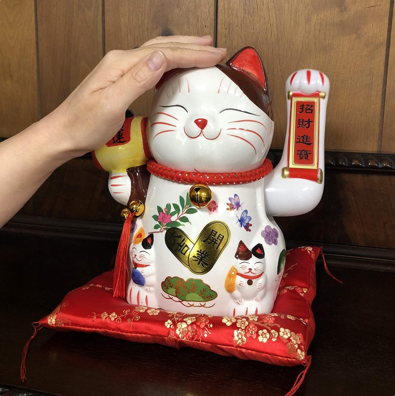고양이 인형 장식품 피규어 전동 불어 손이 움직이는 yro 방석 마네키 건전지 행운 번성 개점 축하 선물 개운 초재 (금운 초재) 일본 직배송... 