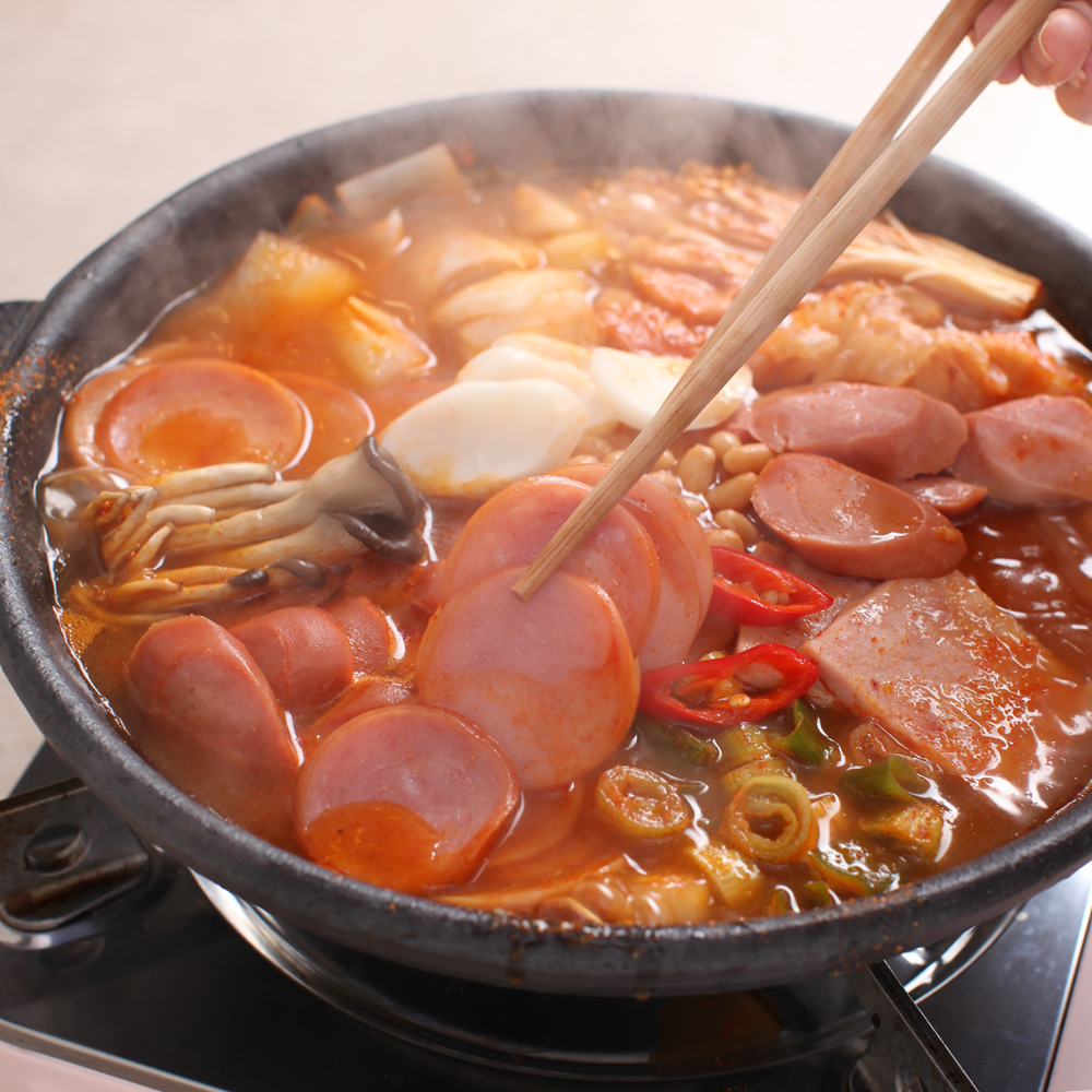 요리어때 온가족이 선택한 사골 부대찌개 냉동 : 요리어때정스게장
