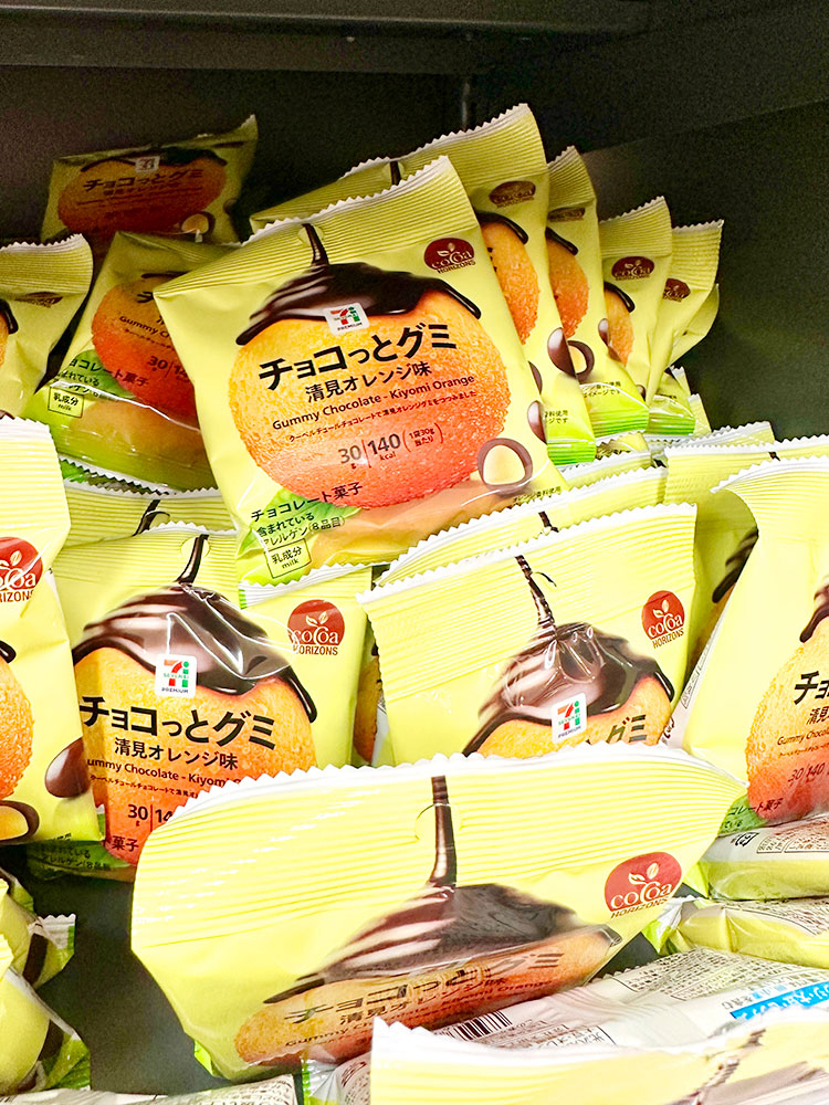 일본 세븐일레븐 프리미엄 초콧도구미 초콜릿 코팅 젤리 오렌지 딸기 30g : tokyo market