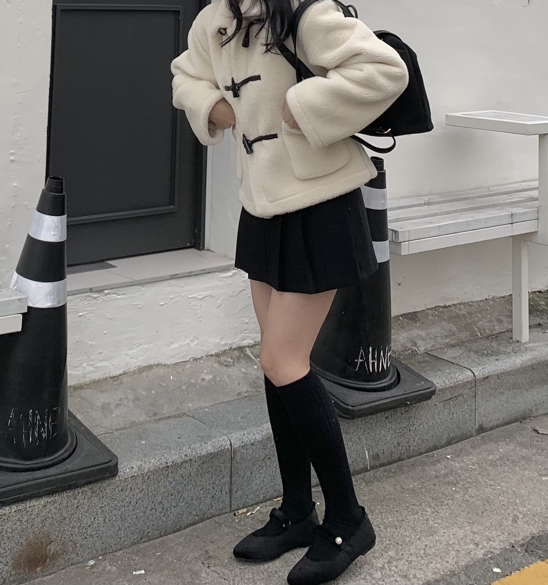 진주 벨벳 메리제인 겨울 기모 포인트 플랫슈즈 : 에르떼 Erette