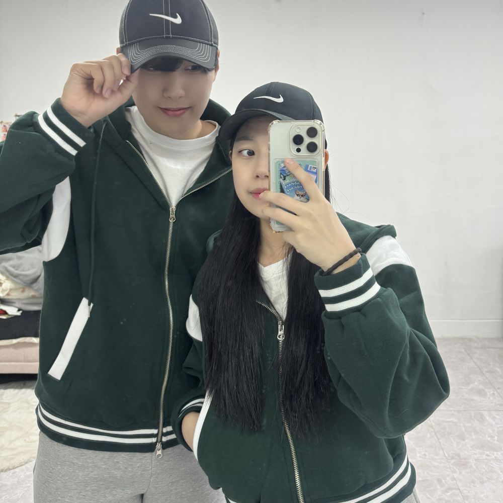 겨울 기모 쿠모 크롭 오버핏 바시티 후드 투웨어 집업 스타디움 자켓 커플 시밀러룩 : 몽쉘커플