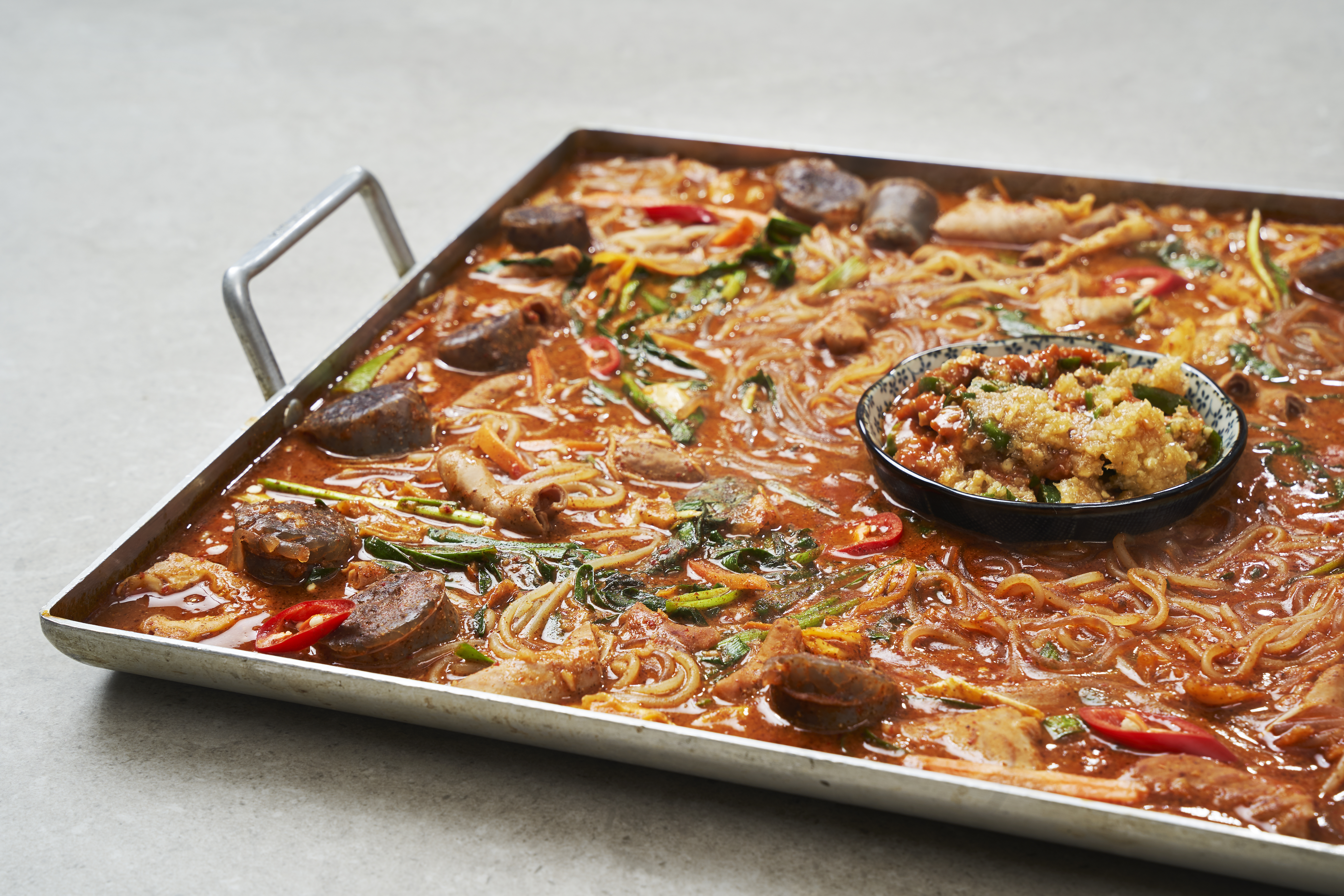 원조엄마네 순대철판볶음(특대2인분) 수원지동순대타운 순대국밥, 소머리수육 : 마켓v