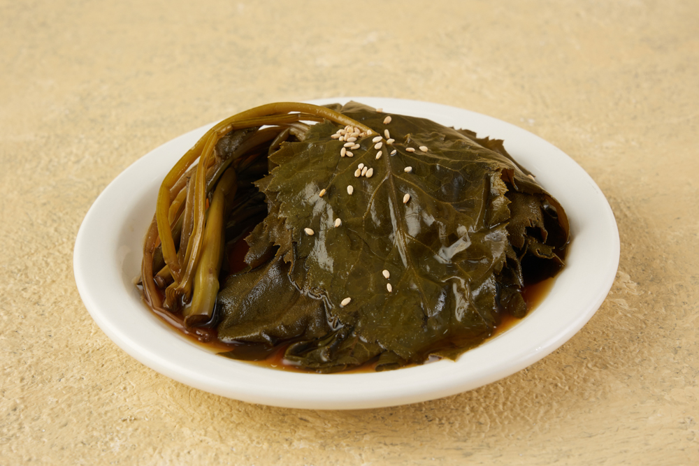 장수 성암마을 산야초 장아찌 짱아치 골라담기 : 성암산들
