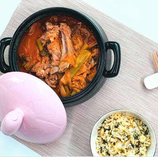 묵은지 갈비 전골 3인분 + 연잎밥 증정 밀키트 충북 진천 맛집 묵은지화련 : 로컬프리