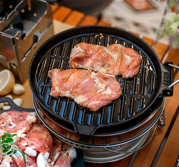 춘천 달수 철판 간장닭갈비 택배 1kg 국내산 신선육 넓적다리 통살 캠핑음식 : 건강위로
