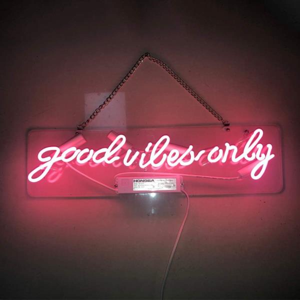 【GOOD VIBES ONLY】네온 간판 NEON SIGN 디자인 에너지 절약 바 카페 다방 광고용 클럽 및 오락 장소 등(PINK) : 사당엠알오