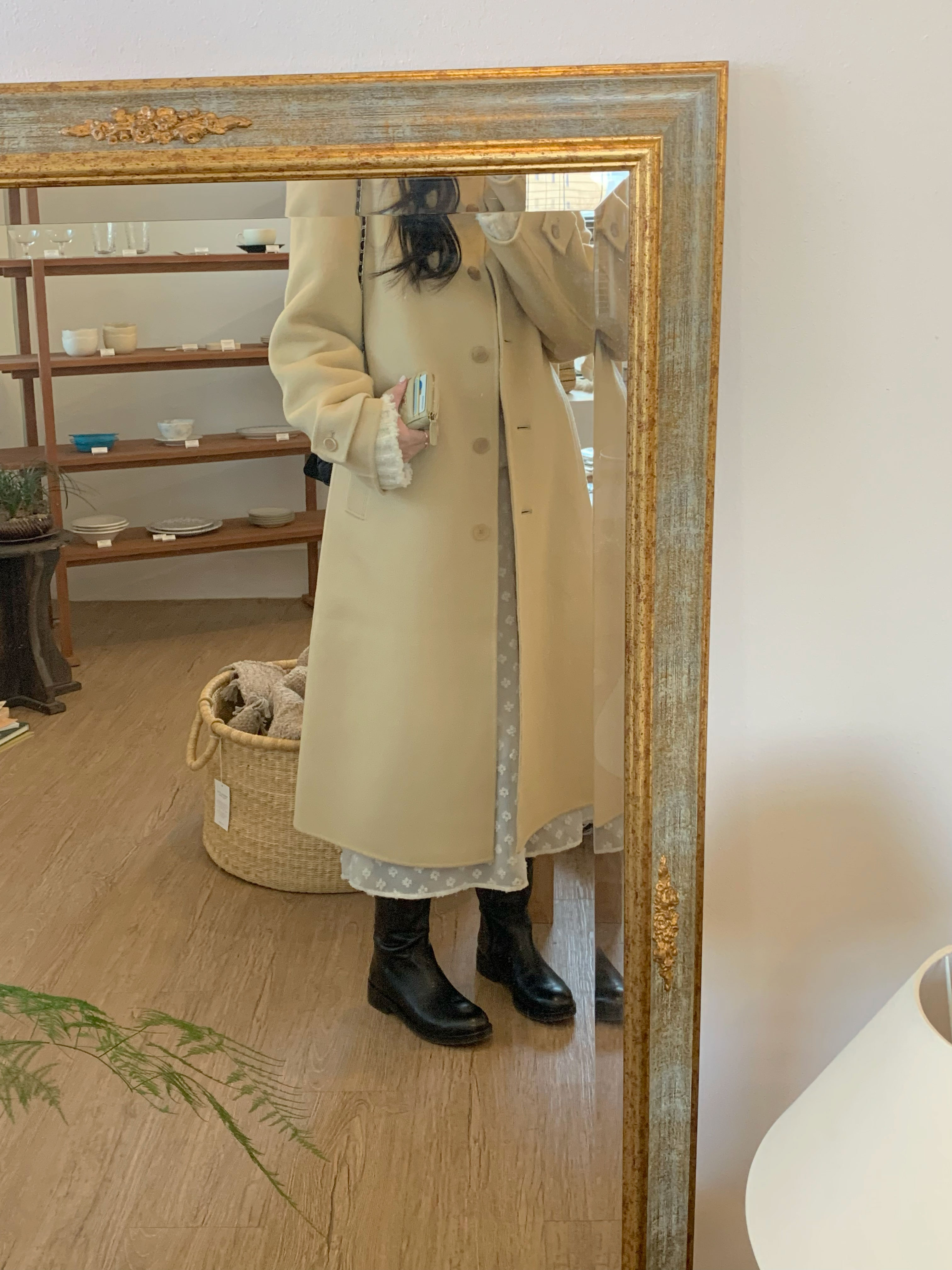 플러피 핸드메이드 코트 버터베이지 : minminm