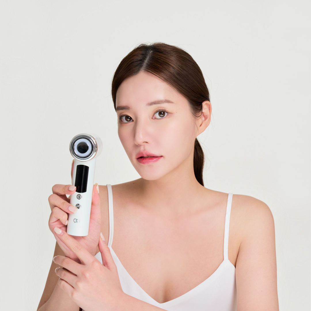 클로 메디소닉 갈바닉 마사지기 고주파 얼굴 피부관리기 뷰티디바이스 기기 기계 가정용 : 클로 스토어