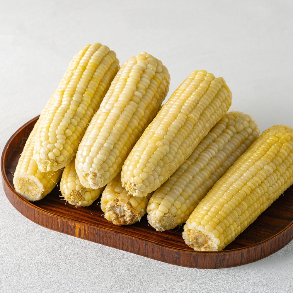 찰옥수수 5+5개 (총 10개) 맛있게 삶은 냉동옥수수 홍찰 백찰 무첨가 : 꼬마건어물
