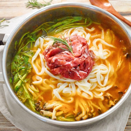 등촌식 얼큰 버섯 소고기 샤브샤브 칼국수 밀키트 1kg : 디피 마켓