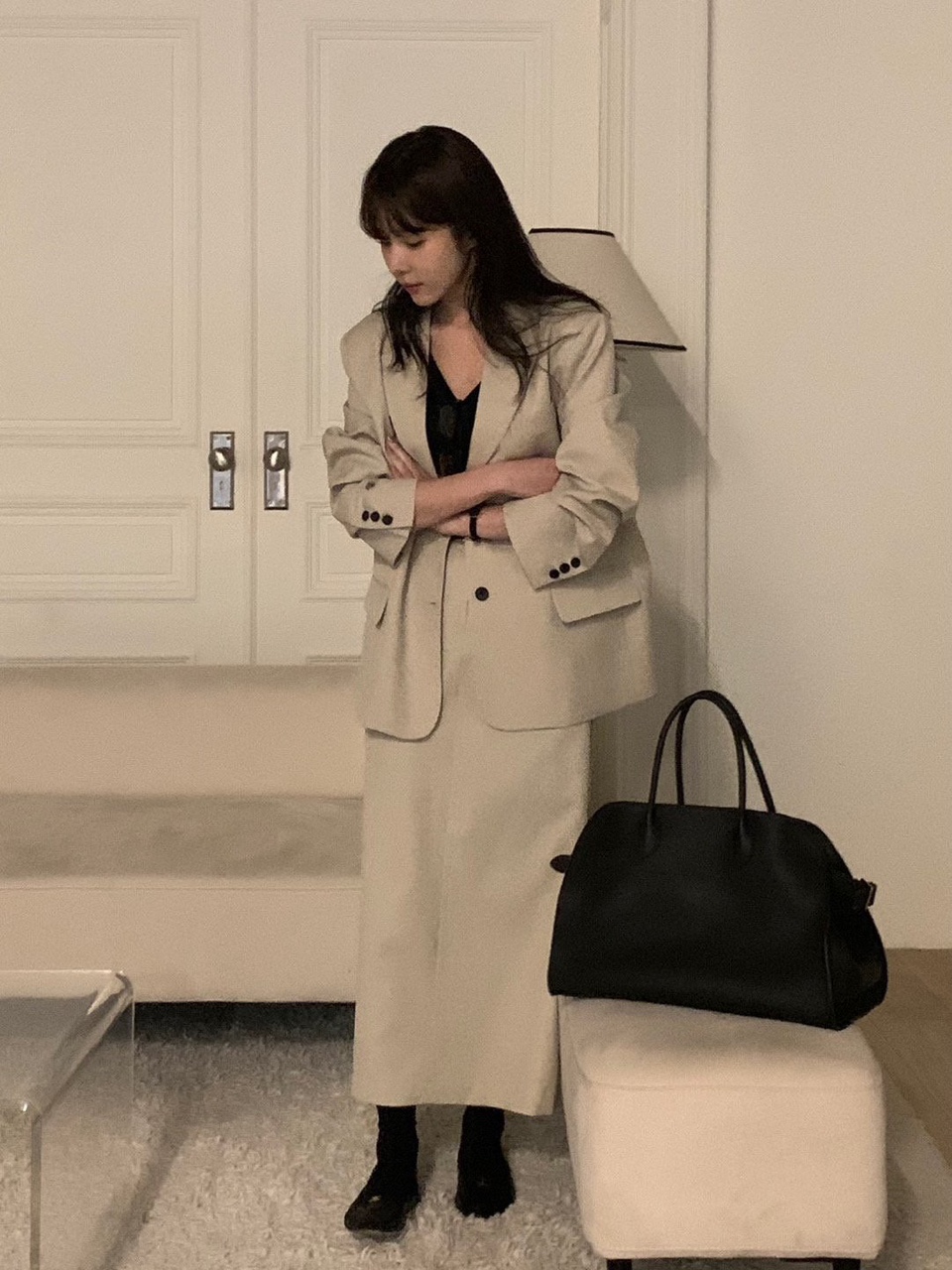 [세일] [베이지s,차콜m 당일] 베르가못 샌느 울스커트 : 코이제이