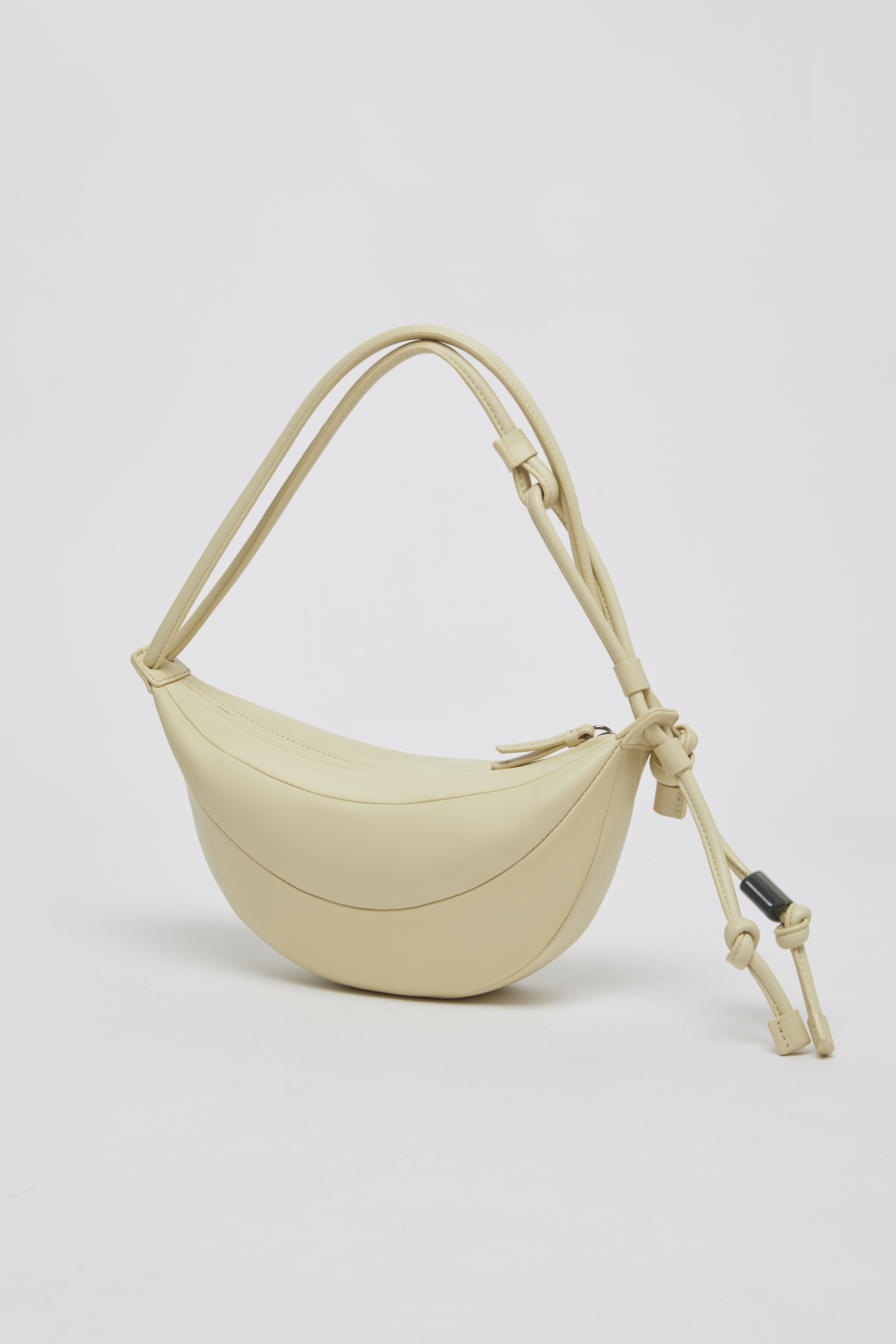 [아카이브앱크]단독 Small fling bag (Butter) 스몰 플링백 : 아카이브앱크 아틀리에