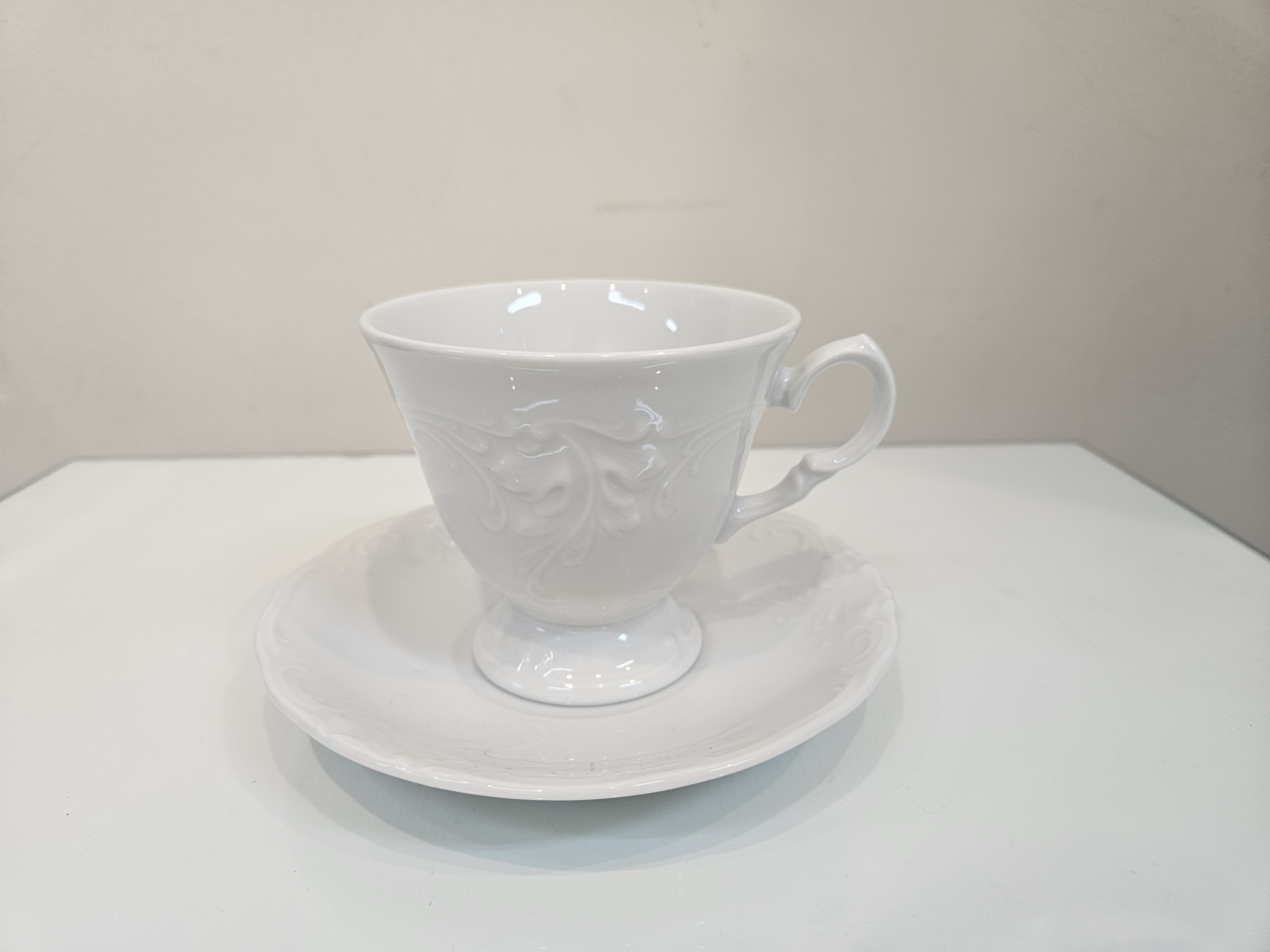 찻잔과 찻잔받침 세트/ 앤틱수입 찻잔/앤틱수입 접시/ 유럽앤틱 찻잔/유럽앤틱 접시/인테리어 소품 찻잔/인테리어 소품 접시 : 유라시아 포슬린