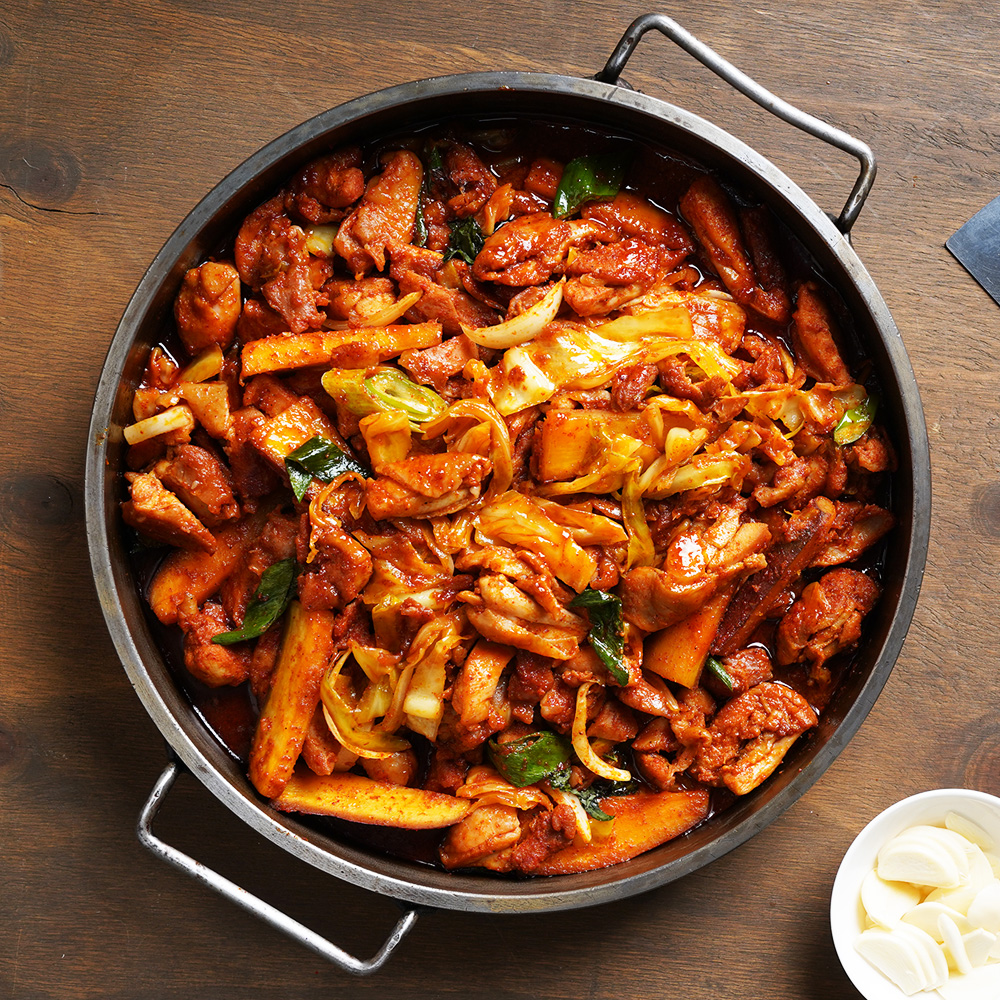 더담은 춘천닭갈비 닭다리살 500g+500g : 픽맛집