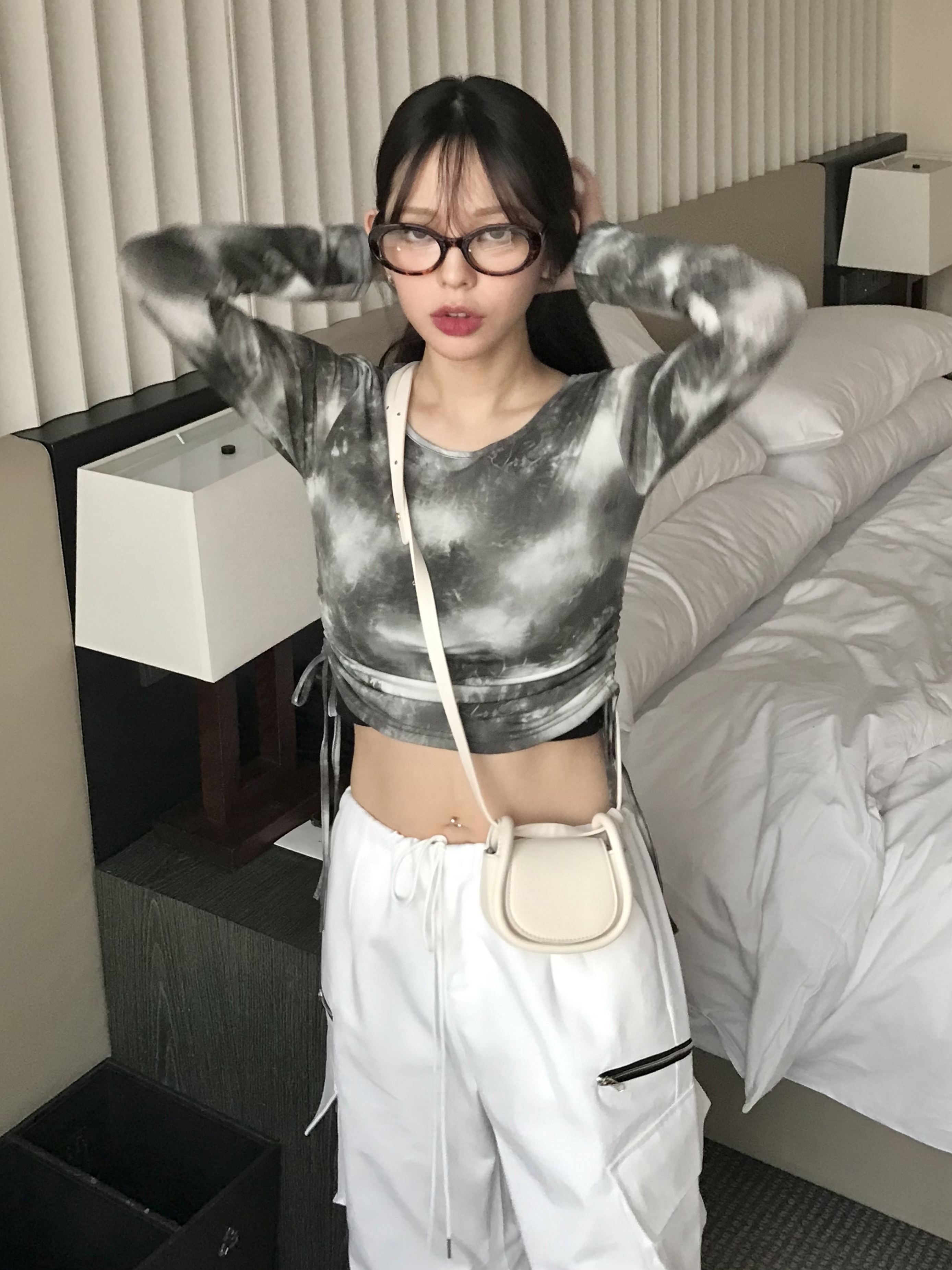 Kaimo T 카이모 셔링 티 크롭 타이다이 나염 슬림 리본 긱시크 긴팔티 : 아르코이리스ARCOIRIS