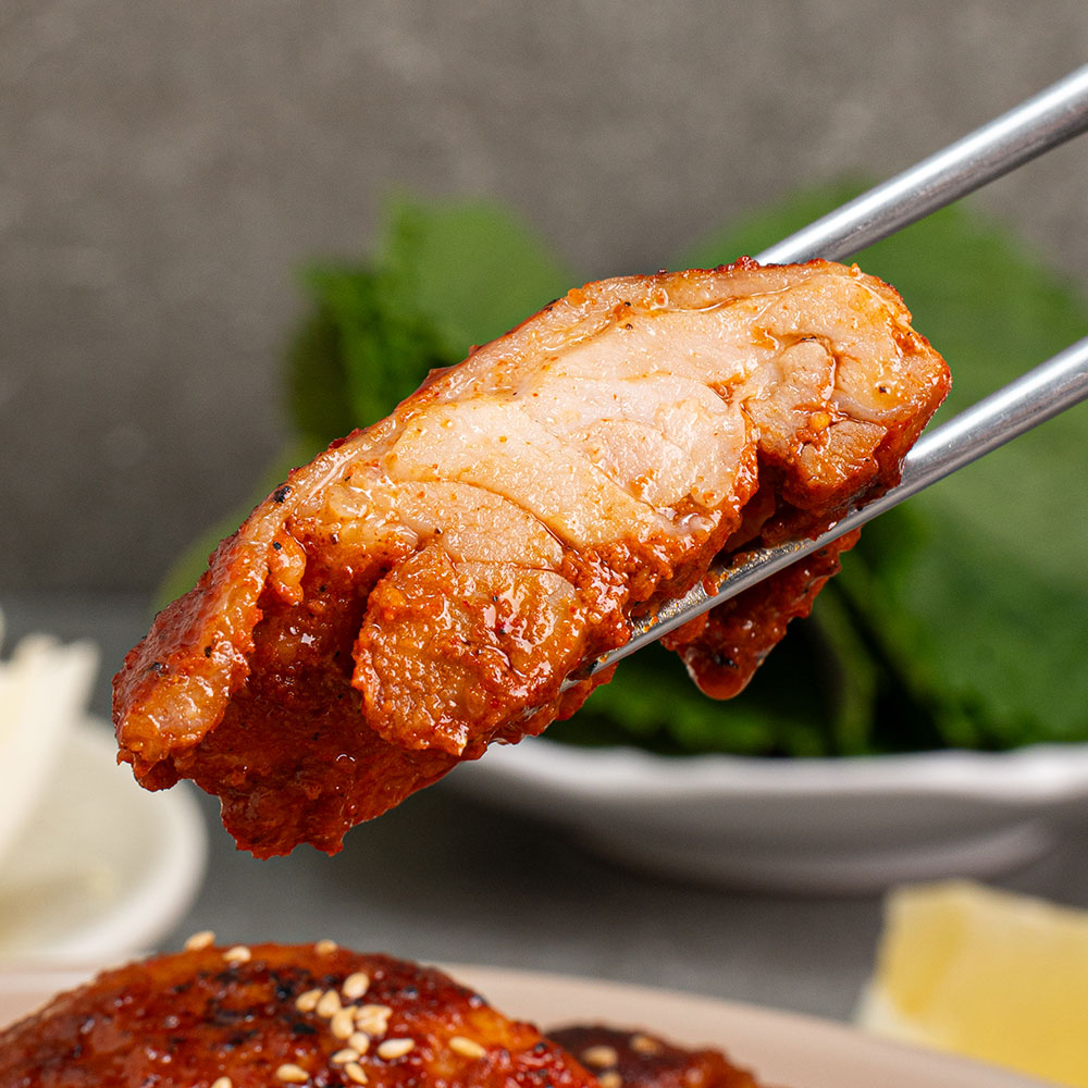 춘천 숯불 닭다리살로만 닭갈비 1kg 3인분 택배 캠핑 홈파티 술안주 밀키트 : 은이세끼