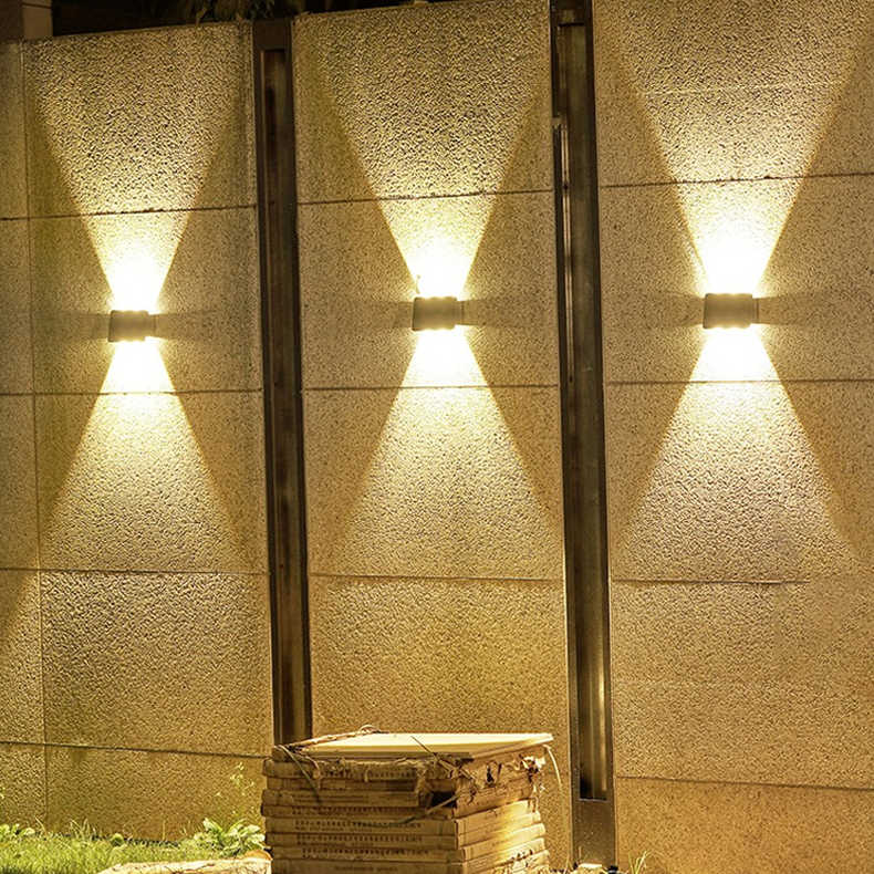 태양광 야외 조명 태양에너지 상하 발광 led 벽등 : 편안한 직구 상자