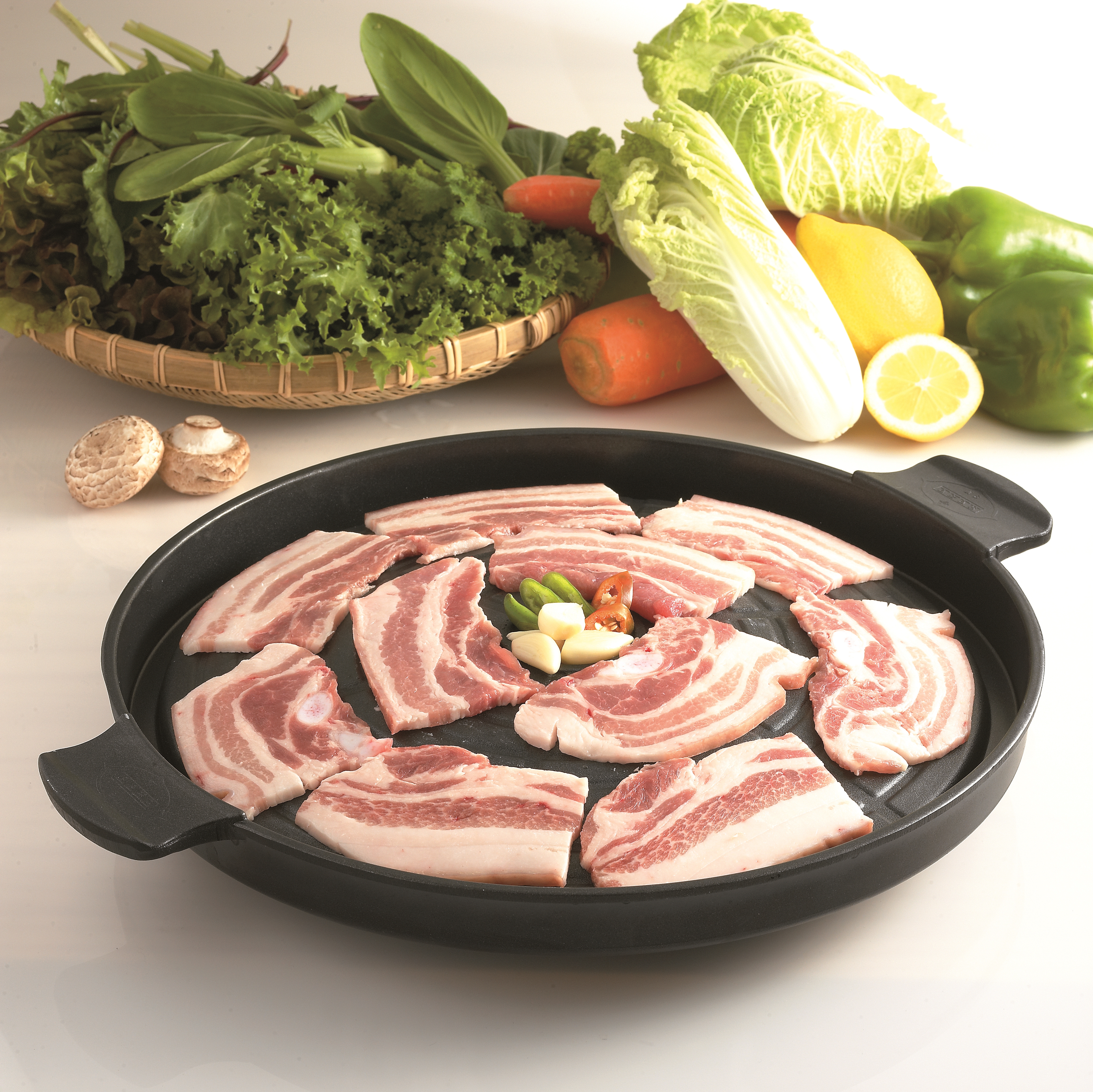 대패 삼겹살 1kg 돼지고기 옛날삼겹살 냉삼 구이용 캠핑구이 바베큐 숙성육 : 숙성명가 진심