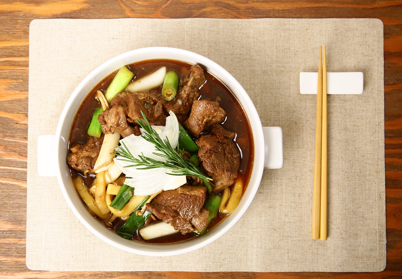 노아F&B 돼지 갈비찜 밀키트 600g : 노아에프엔비