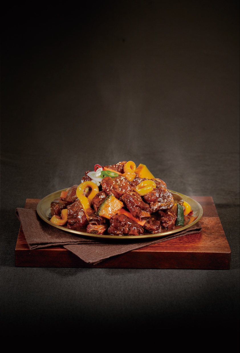 노아F&B 돼지 갈비찜 밀키트 600g : 노아에프엔비