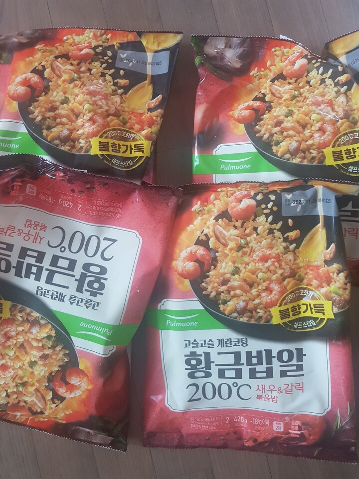 풀무원 황금밥알 새우 갈릭 볶음밥 420g x 4입 8인분 : KJF