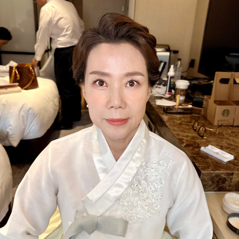 혼주 돌잔치 각종 행사 촬영 헤어메이크업 출장메이크업 경력 10년이상 방문 (서울/경기) : 제이알메이크업