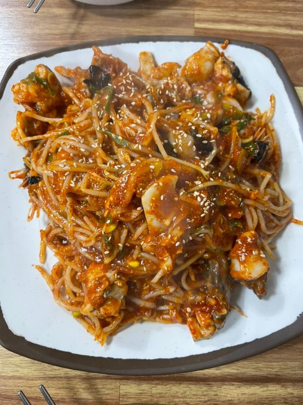 완도 손질 아귀 2미 3kg (손질후2kg) 아구찜 수육 아구탕 위간포함 : 완도아가씨